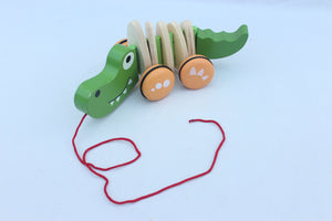 Wooden Crocodile Pull Cart For kids